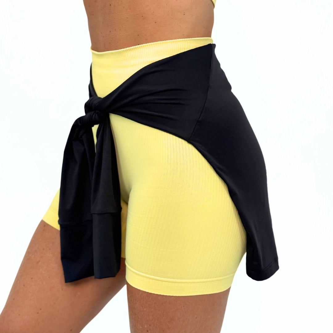 Cropped Wrap Top – Dual-Wear Design