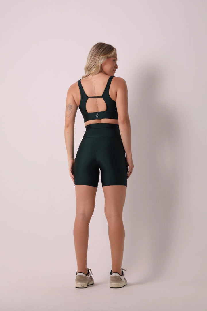 Satin Touch Sculpt Short - Bonsai