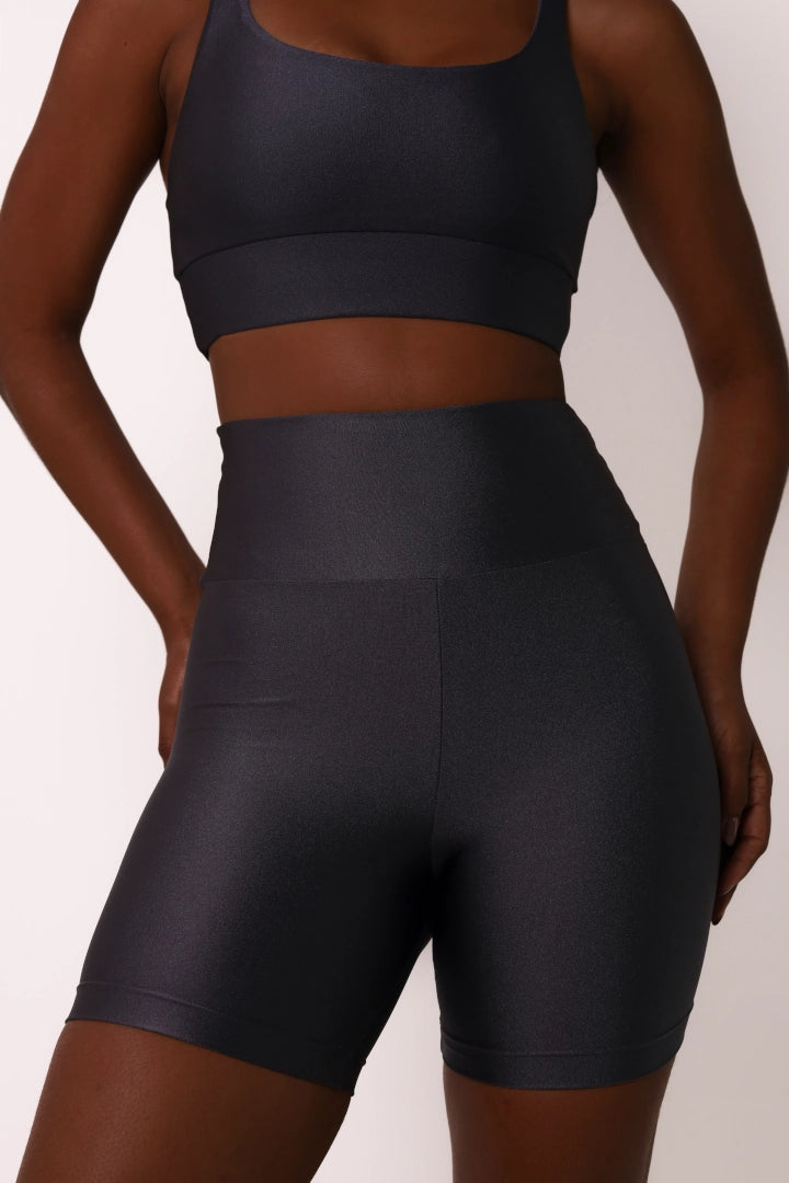 Satin Touch Sculpt Short - Carbox