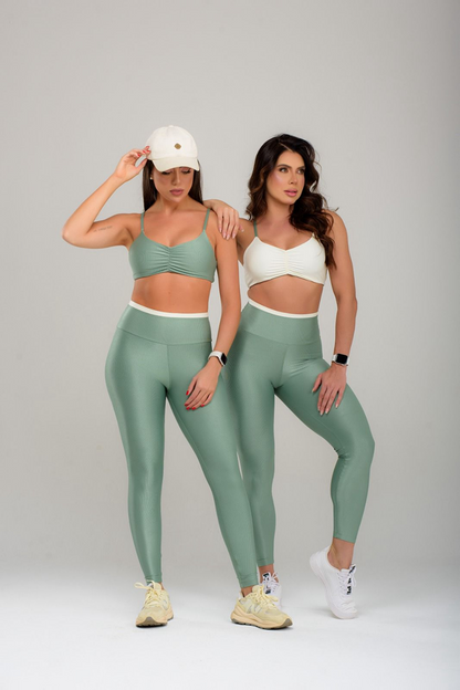Duo-Color Set – Reversible Sports Bra & Leggings